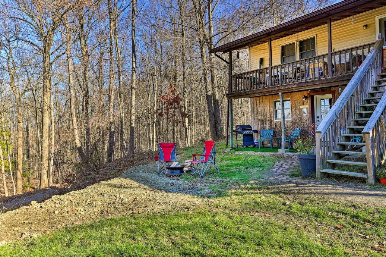 Charming Beacon Apt With Fire Pit Near Hiking! מראה חיצוני תמונה