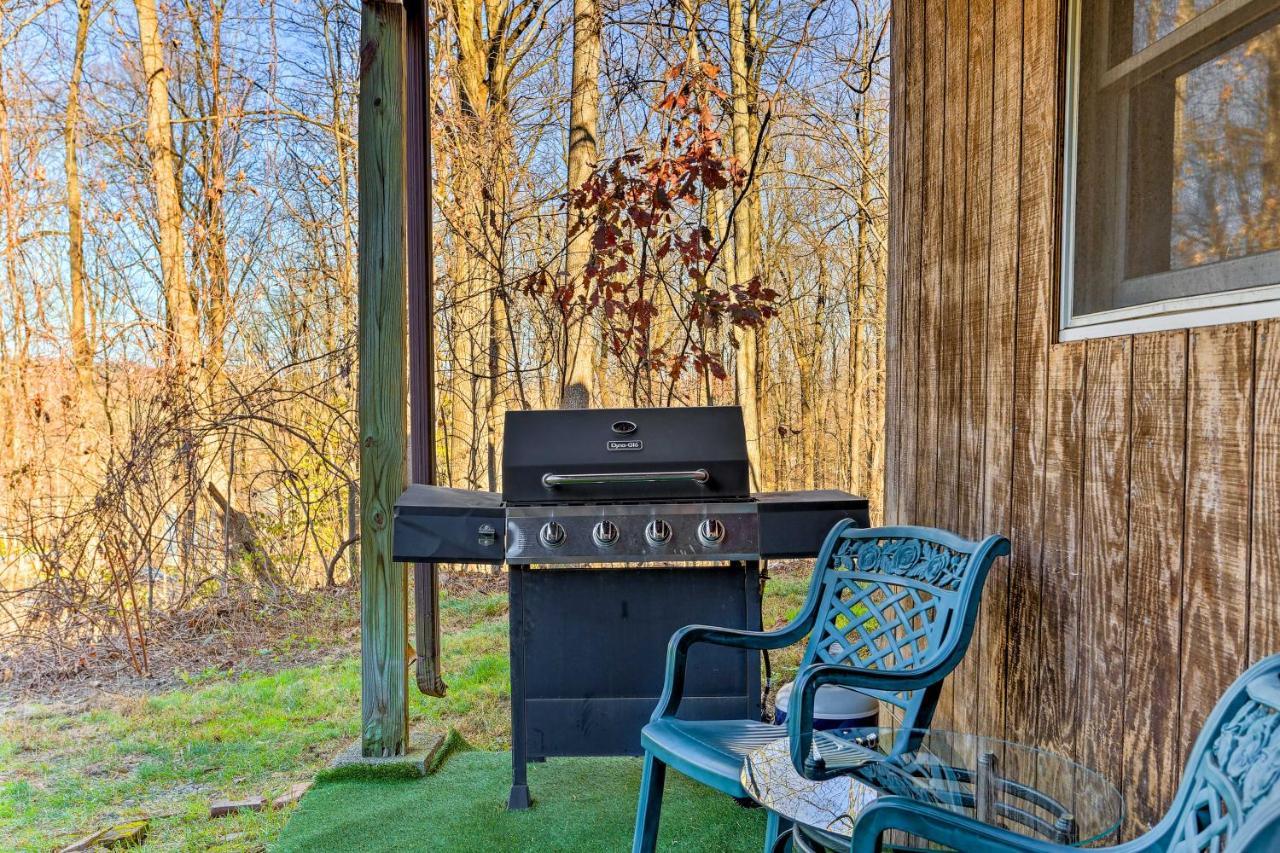 Charming Beacon Apt With Fire Pit Near Hiking! מראה חיצוני תמונה